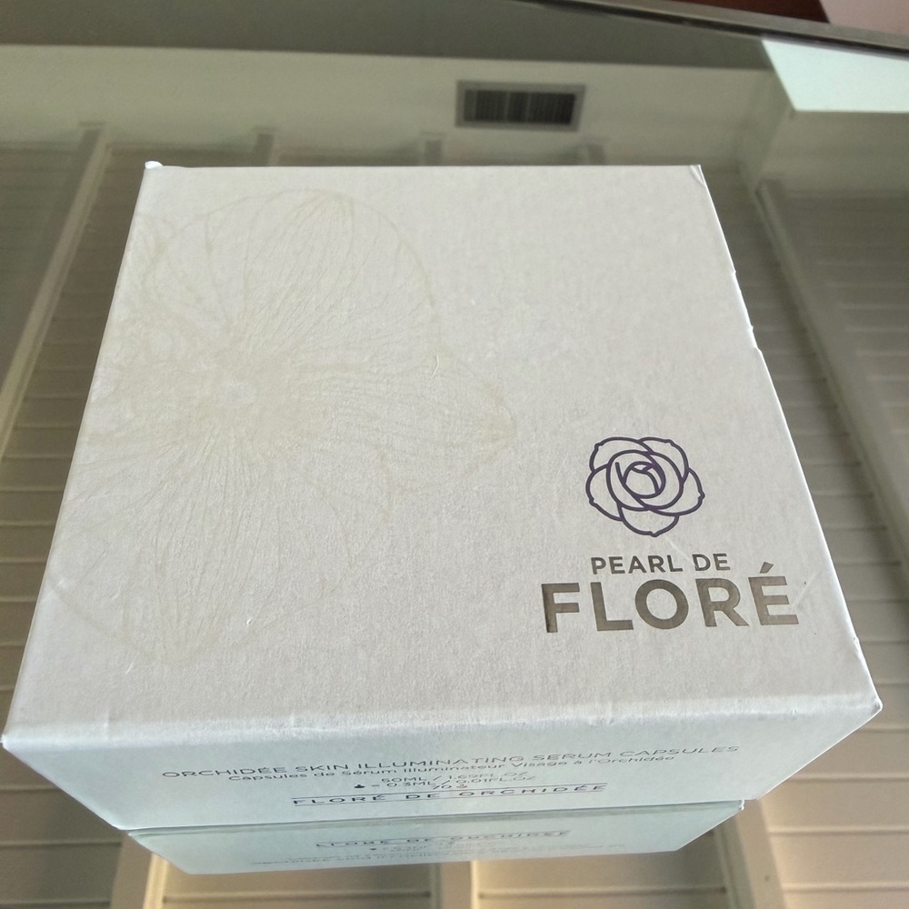 PEARL DE FLORÉ Orchidee Skin Illuminating Serum Capsules
